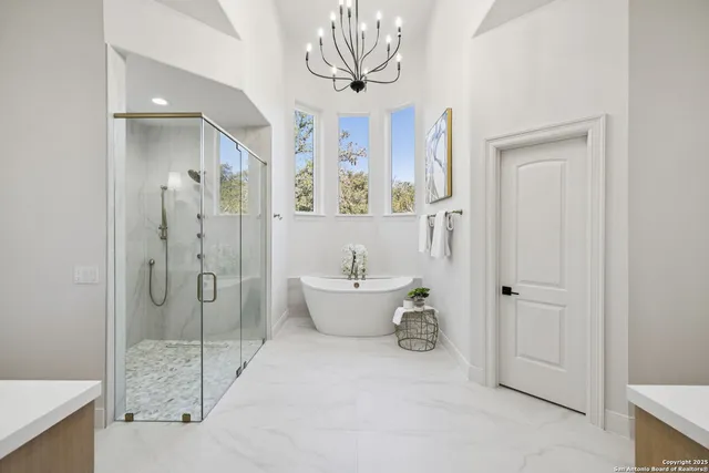 $2,500,000 | 207 Box Oak, Shavano Park, TX 78230