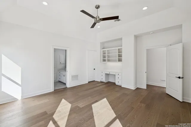 $2,500,000 | 207 Box Oak, Shavano Park, TX 78230