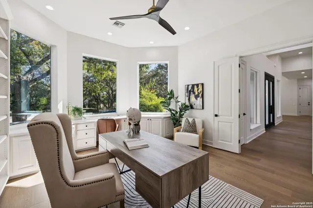 $2,500,000 | 207 Box Oak, Shavano Park, TX 78230