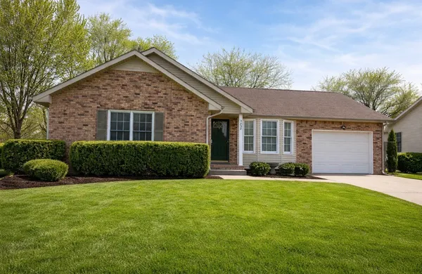 $1,550 | 3252 South Senseney Circle, Clarksville, TN 37042