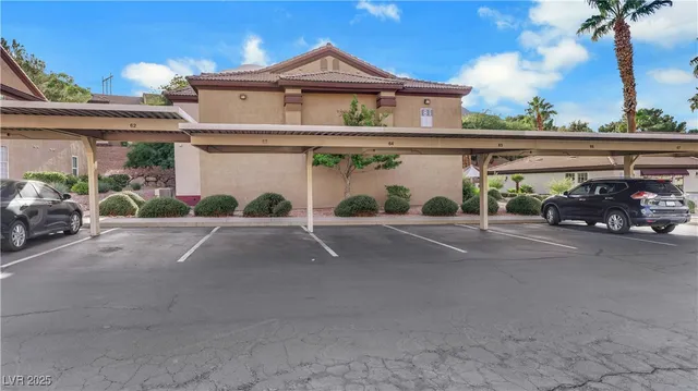 $198,000 | 231 West Horizon Ridge Parkway, Unit 814, Henderson, NV 89012