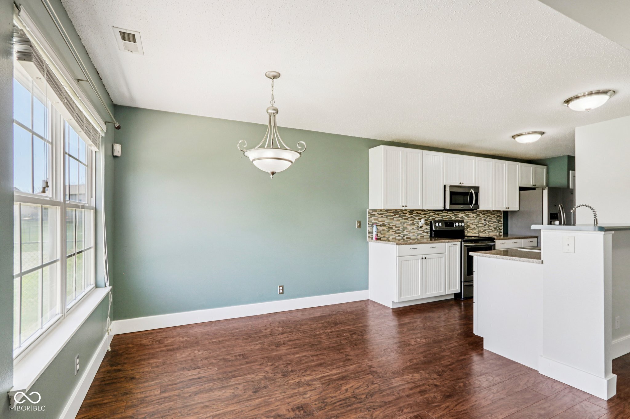 707 Springwater Road Kokomo, IN 46902 - Photo 12 of 37