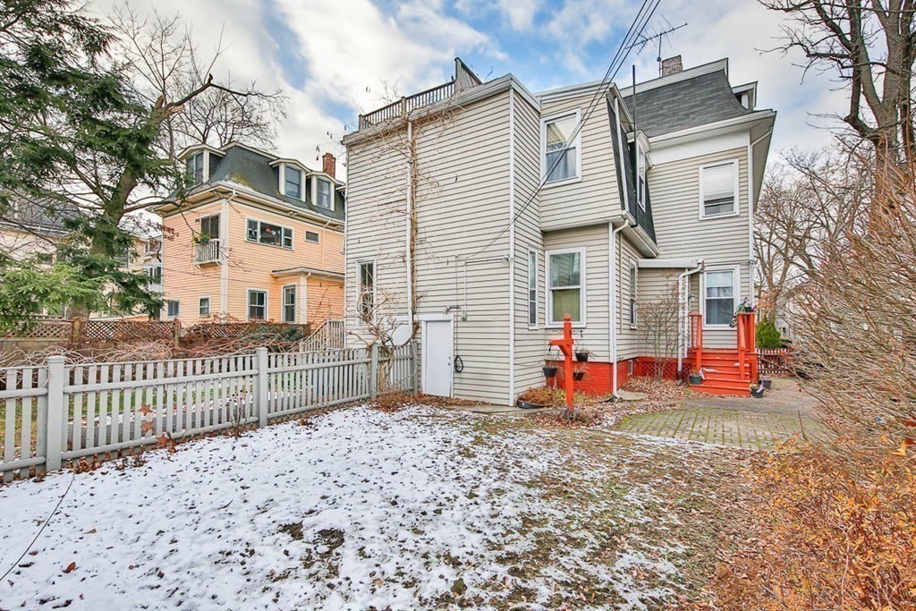 68 Inman Street Cambridge, MA 02139 - Photo 14 of 17 Gallery Image 14