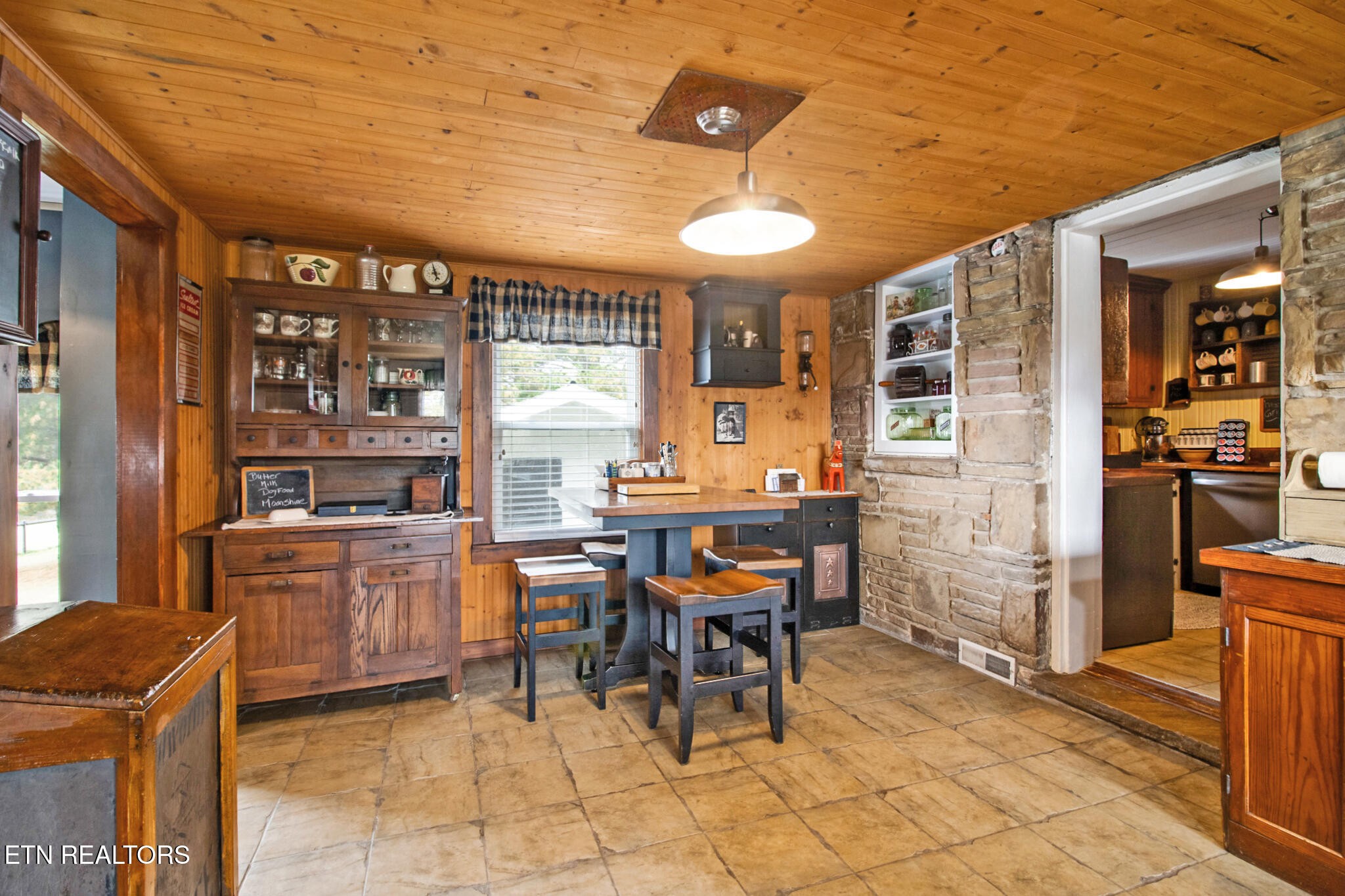 866 Open Range Road Crossville, TN 38555 - Photo 16 of 54 Gallery Image 16