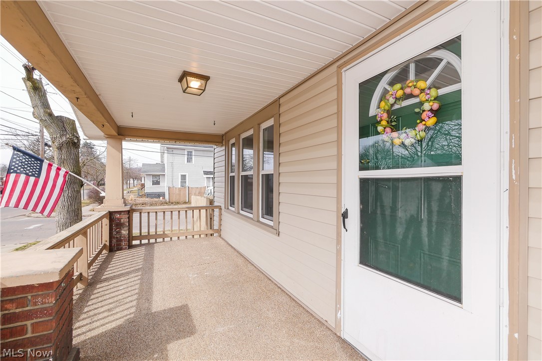 1235 West Wilbeth Road Akron, OH 44314 - Photo 2 of 33