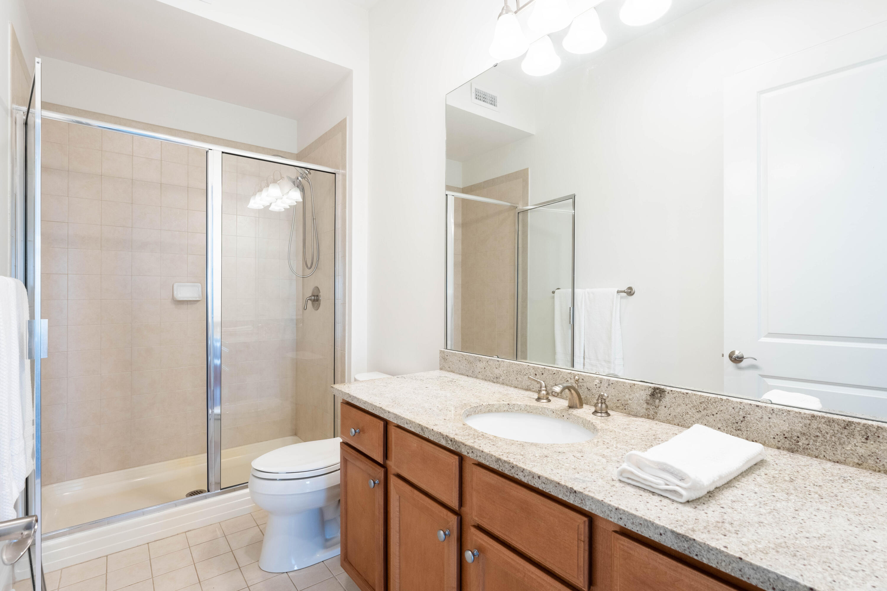 145 Pier View Street, Unit 405 Charleston, SC 29492 - Photo 20 of 35 145PierViewSt405-KeenEyeMarketing-052
