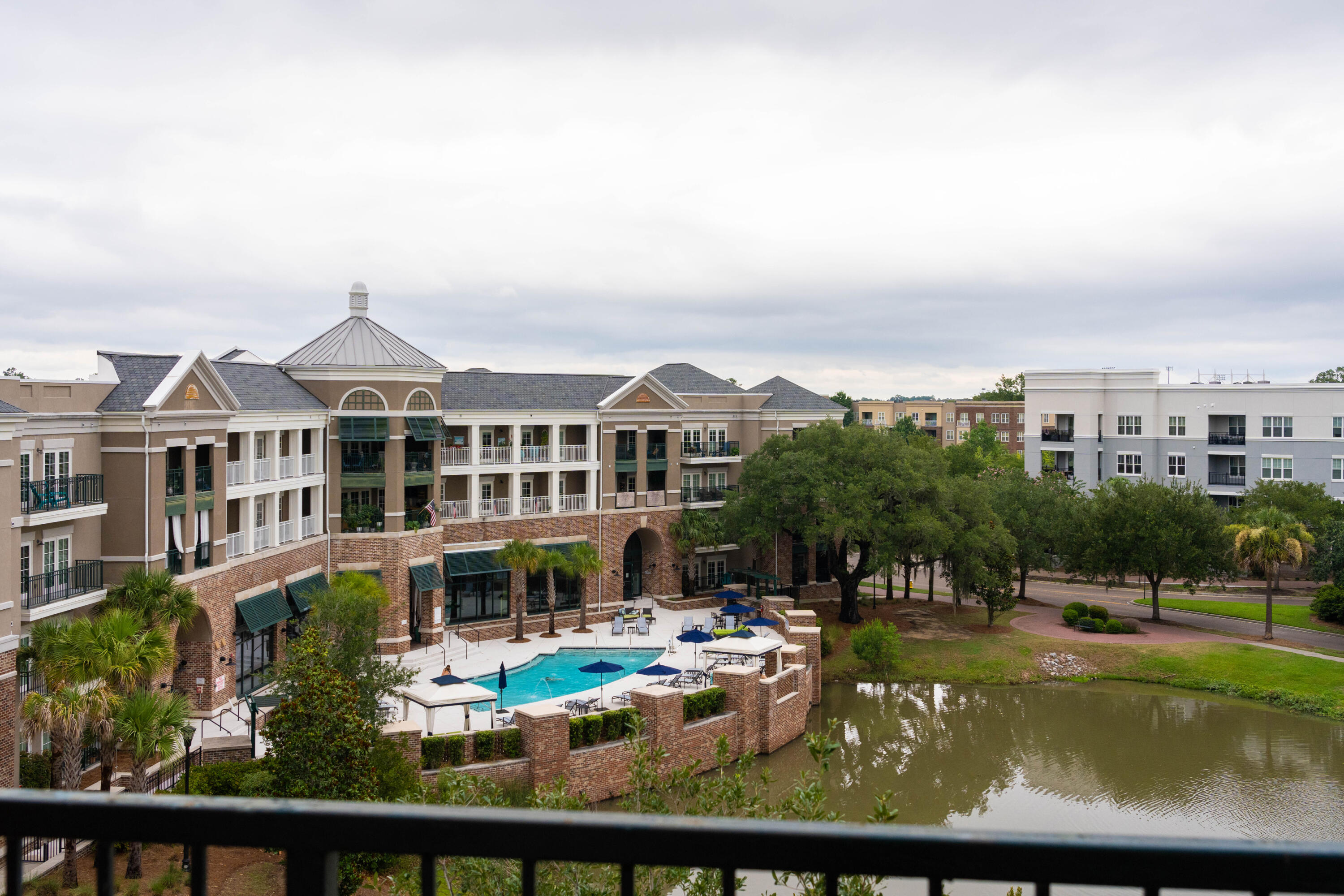 145 Pier View Street, Unit 405 Charleston, SC 29492 - Photo 32 of 35 145PierViewSt405-KeenEyeMarketing-060