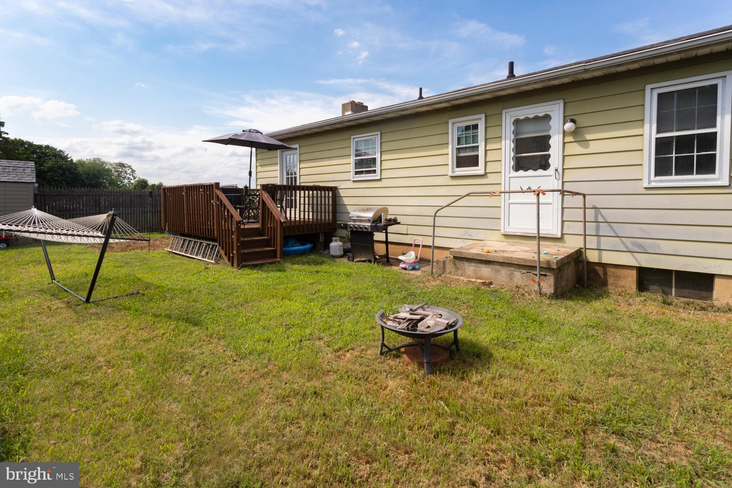 324 Harrison Street Riverside, NJ 08075 - Photo 14 of 27 Fenced in back yard