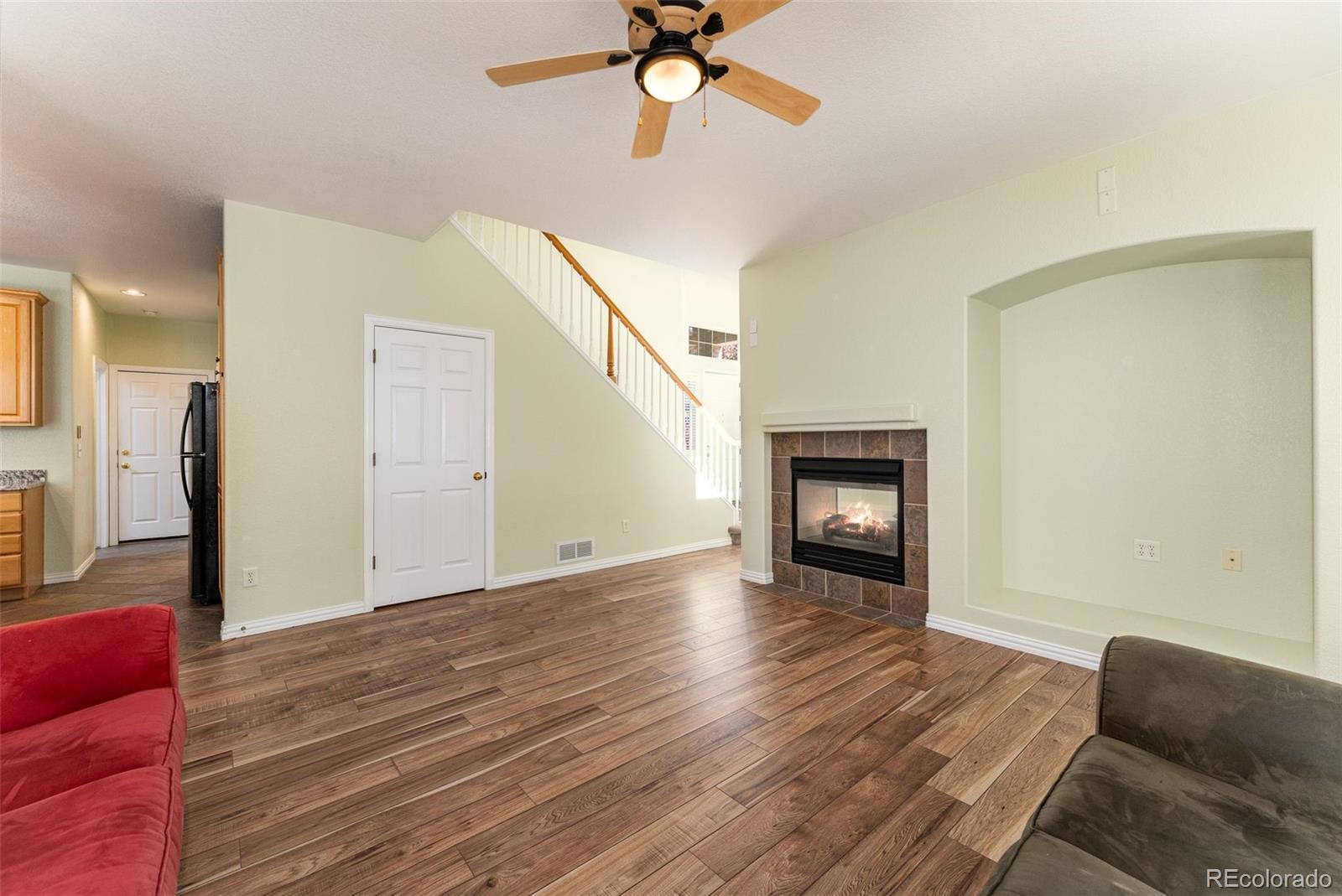 10200 South Fairgate Way Highlands Ranch, CO 80126 - Photo 14 of 40 Gallery Image 14