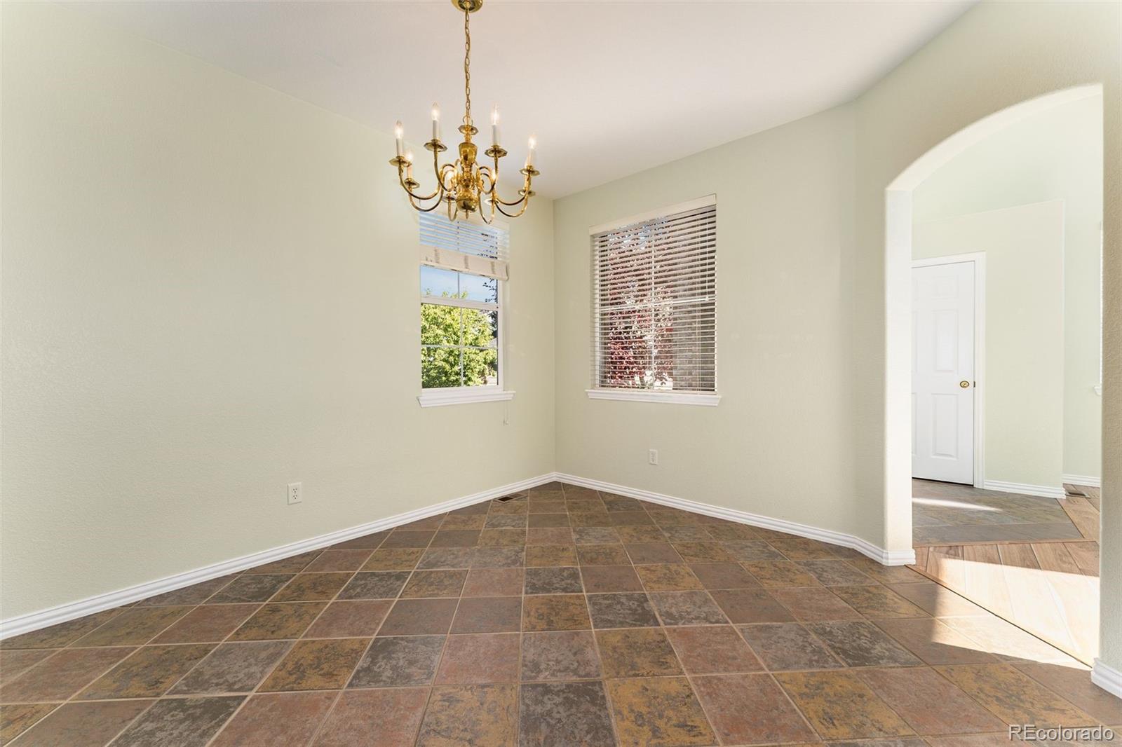 10200 South Fairgate Way Highlands Ranch, CO 80126 - Photo 15 of 40 Gallery Image 15