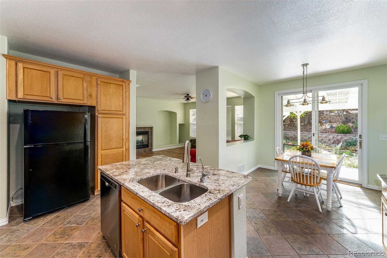 10200 South Fairgate Way Highlands Ranch, CO 80126 - Photo 4 of 40 Gallery Image 4