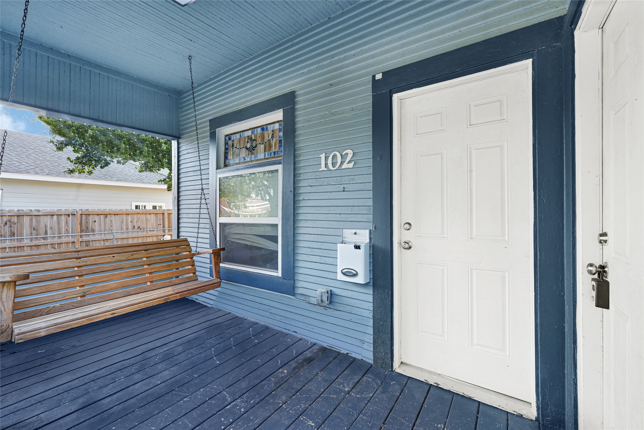 102 4th Street Sugar Land, TX 77498 - Photo 8 of 50 a view of outdoor space and wooden floor