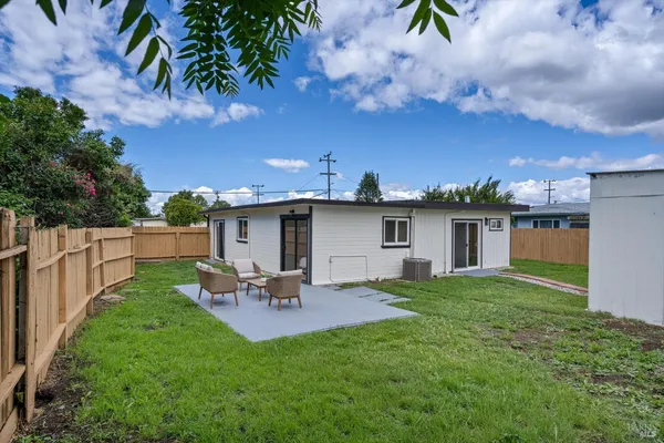 $499,500 | 402 Tregaskis Avenue, Vallejo, CA 94591