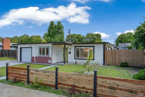 $499,500 | 402 Tregaskis Avenue, Vallejo, CA 94591