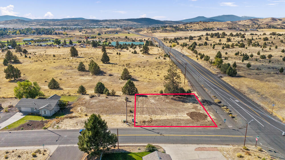 Homedale Road Klamath Falls, OR 97603 - Photo 4 of 20 FoothillsBlvdLot-4