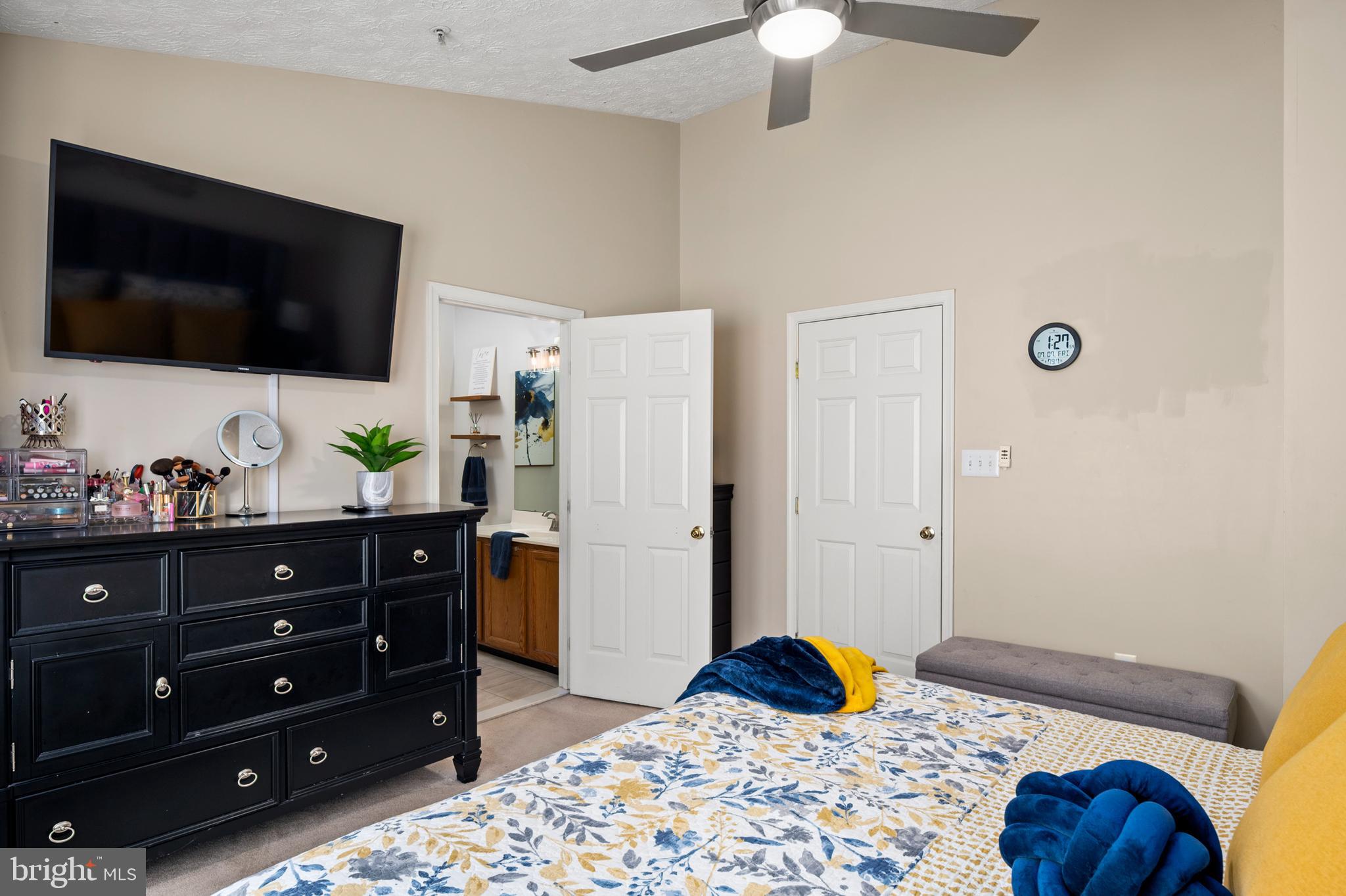 761 Pine Drift Drive Odenton, MD 21113 - Photo 16 of 36 Primary Bedroom (alt view)