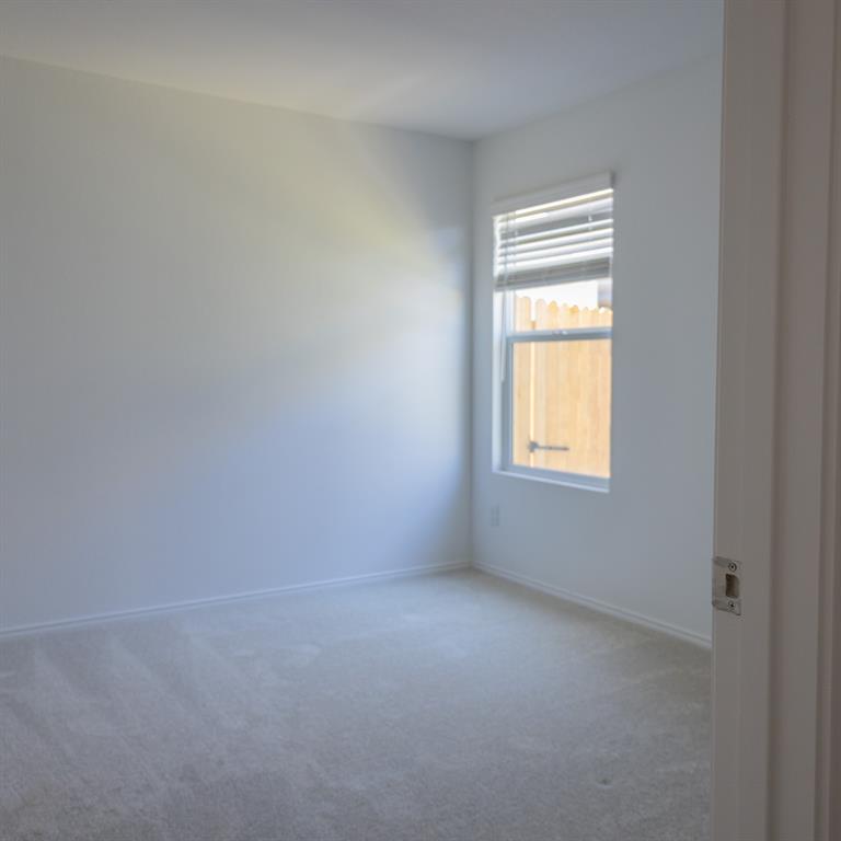 1012 Mountain Laurel Road Princeton, TX 75407 - Photo 10 of 18 Gallery Image 10