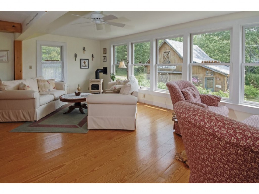 161 Colbath Road Barnstead, NH 03225 - Photo 16 of 32