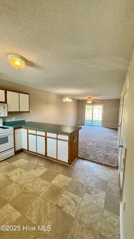 $1,350 | 601 Peletier Loop Road, Unit D24, Peletier, NC 28584