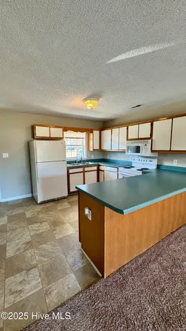 $1,350 | 601 Peletier Loop Road, Unit D24, Peletier, NC 28584