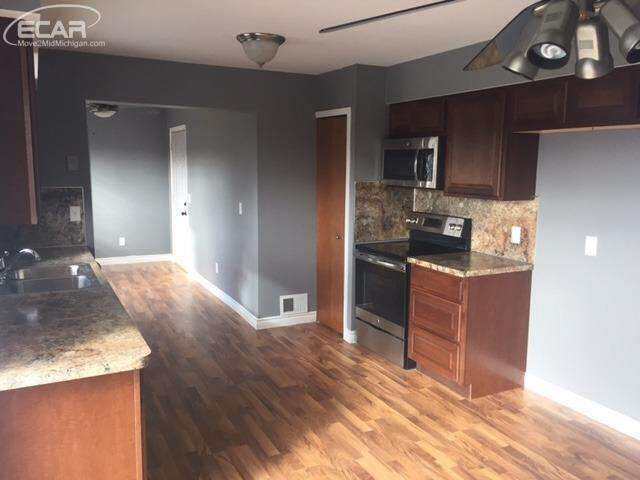 10159 North Jennings Road Clio, MI 48420 - Photo 10 of 14 21270630-9.JPG