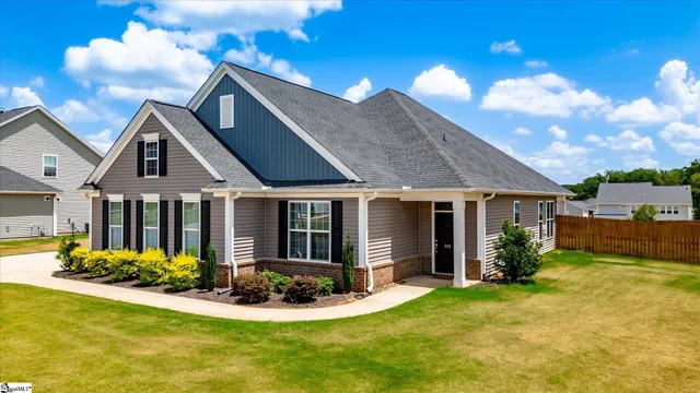 $425,000 | 315 Valley Oak Drive, Belton, SC 29627