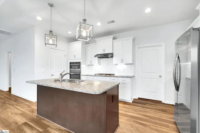 $425,000 | 315 Valley Oak Drive, Belton, SC 29627