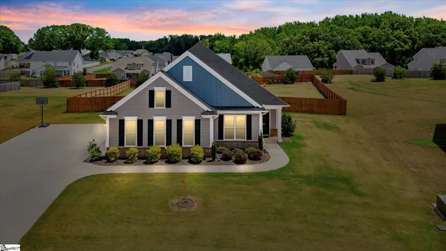 $425,000 | 315 Valley Oak Drive, Belton, SC 29627