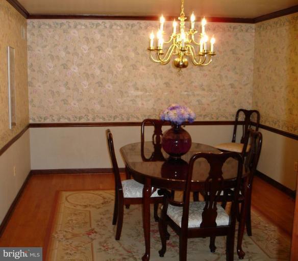 400 Aaron Mountain Road Castleton, VA 22716 - Photo 9 of 9 Dining Room