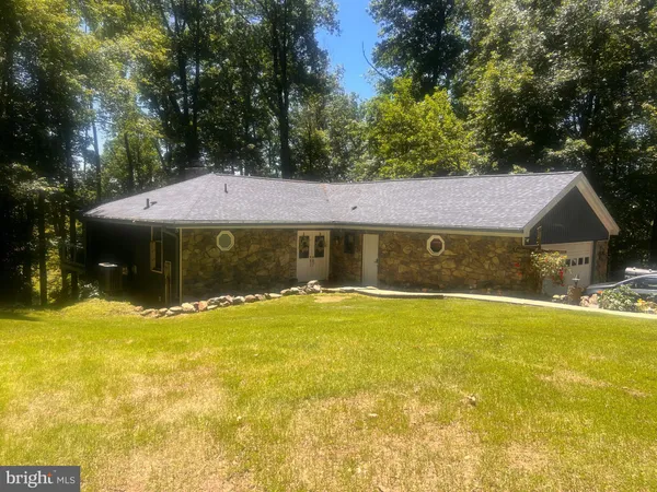 $1,200,000 | 10001 Woodsboro Road, Woodsboro, MD 21798