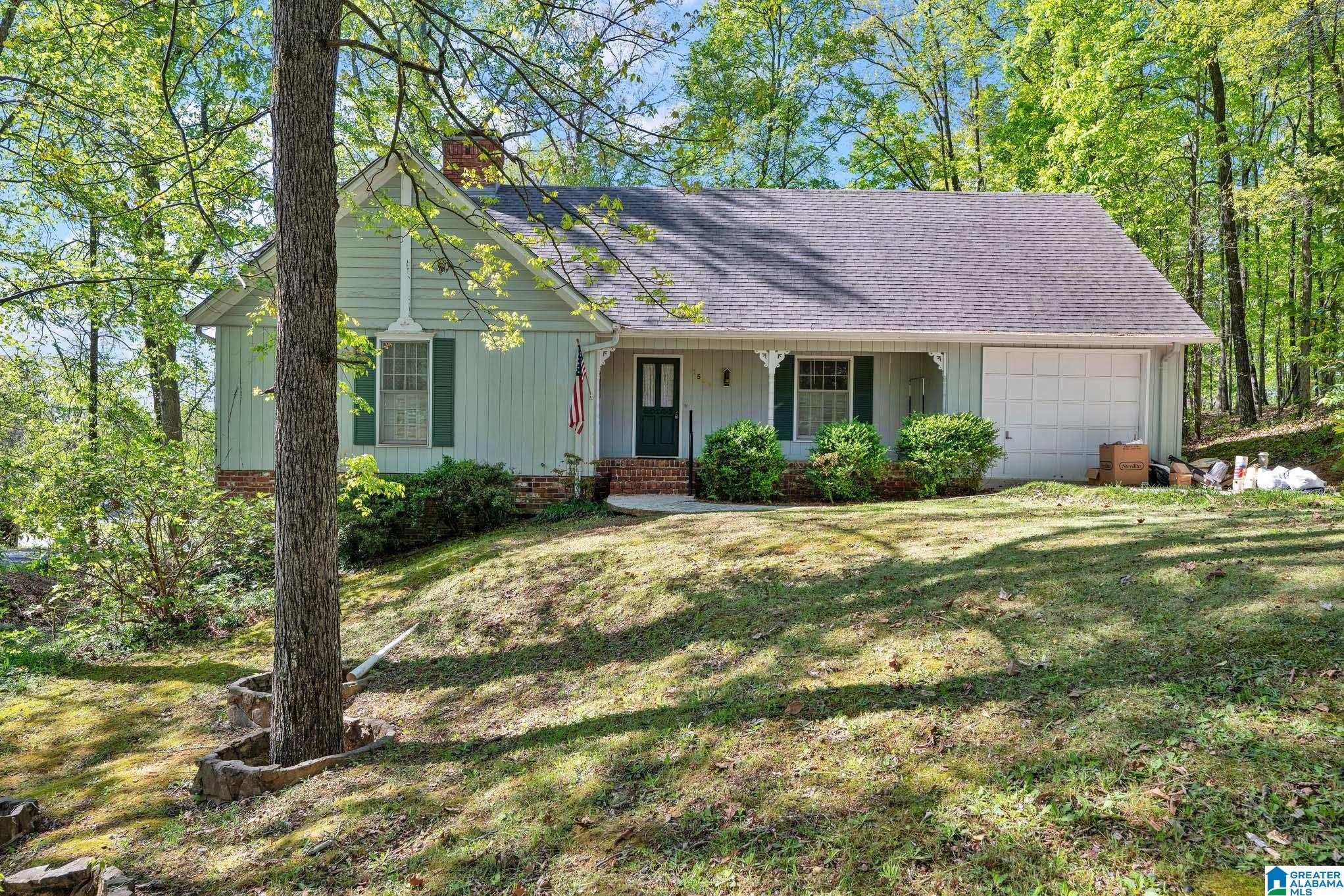 1502 Beth Street Northwest Cullman, AL 35055 - Photo 3 of 38