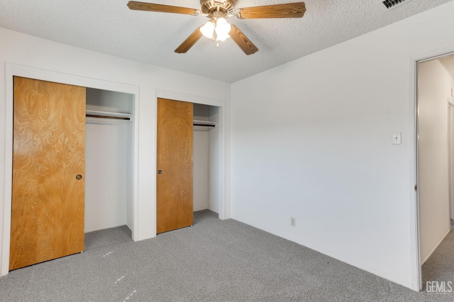 Undisclosed Address Bakersfield, CA 93309 - Photo 37 of 43 a view of empty room with window