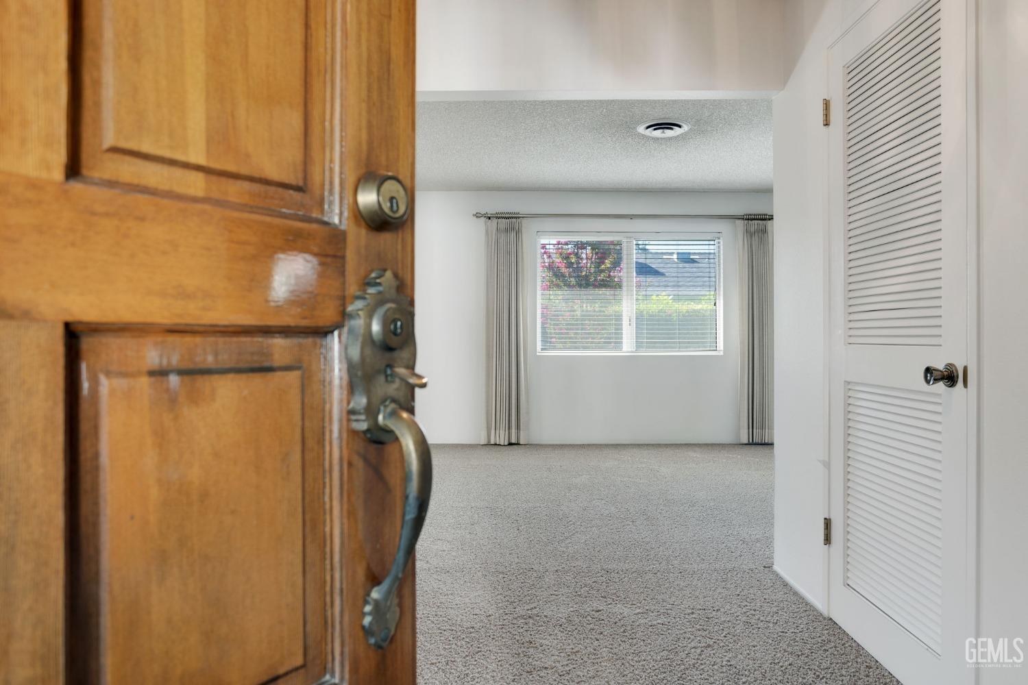 Undisclosed Address Bakersfield, CA 93309 - Photo 6 of 43 a view of entryway