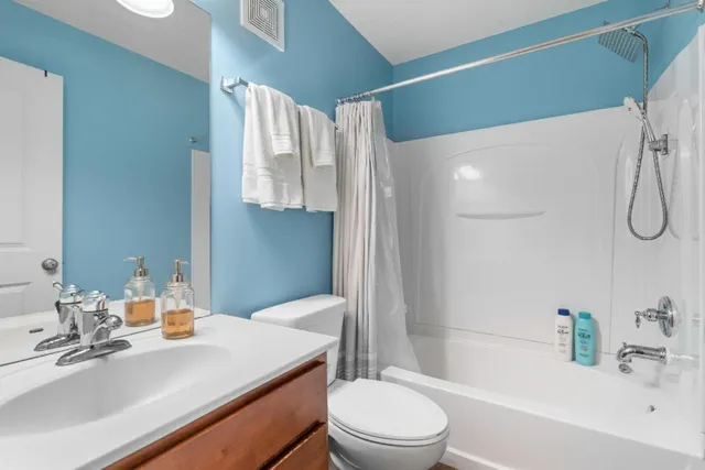 $315,000 | 15086 Farnham Avenue North, Hugo, MN 55038