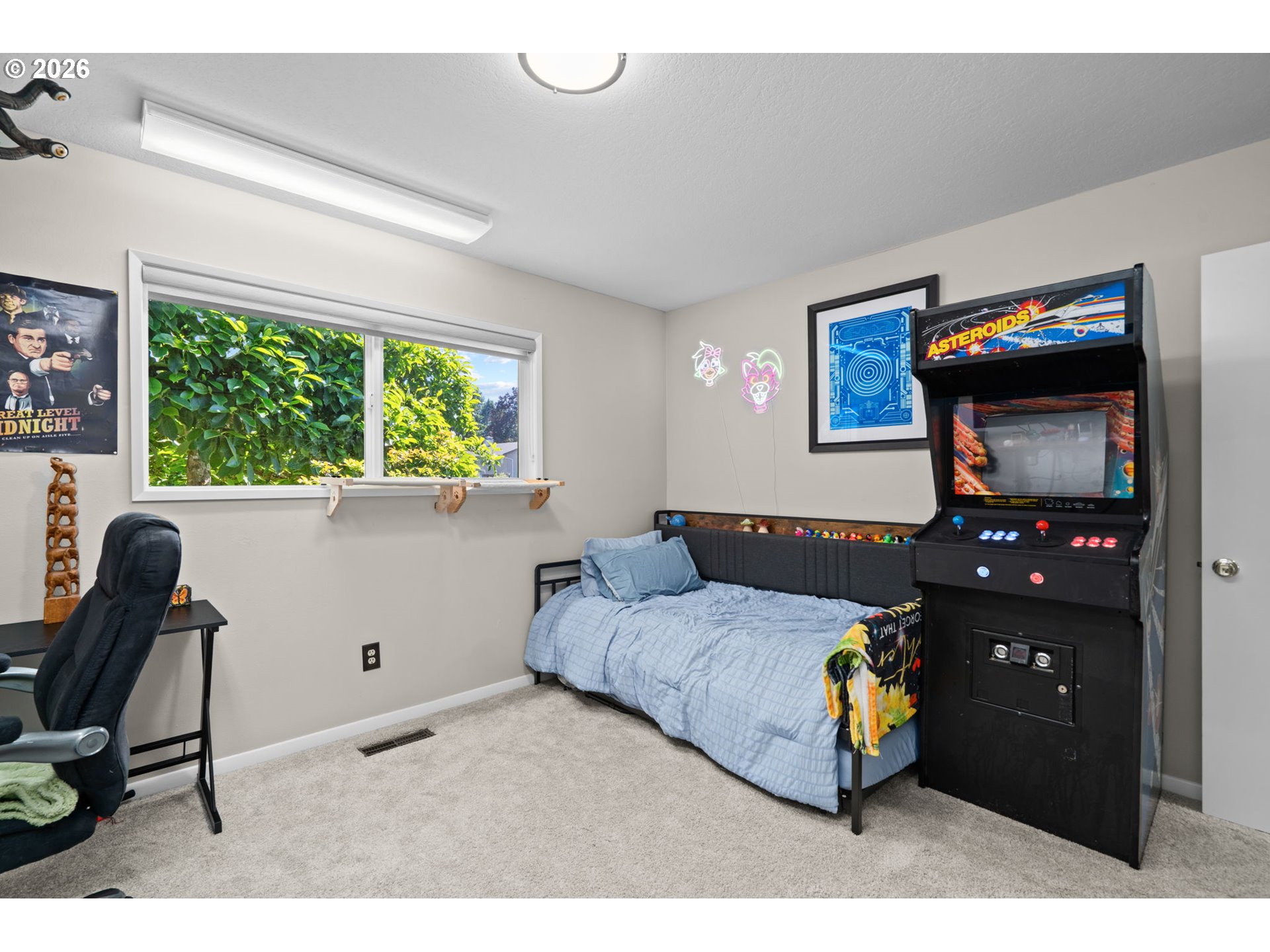 18385 Southwest Division Street Beaverton, OR 97078 - Photo 15 of 22