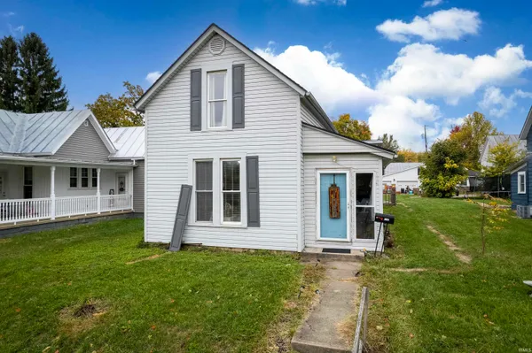 $109,900 | 706 West Washington Street, Winchester, IN 47394