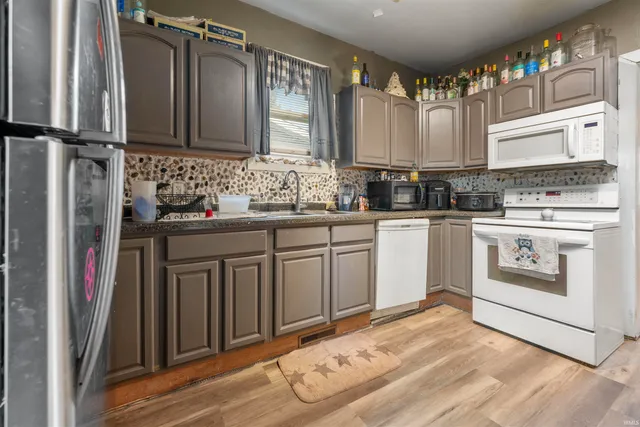 $109,900 | 706 West Washington Street, Winchester, IN 47394