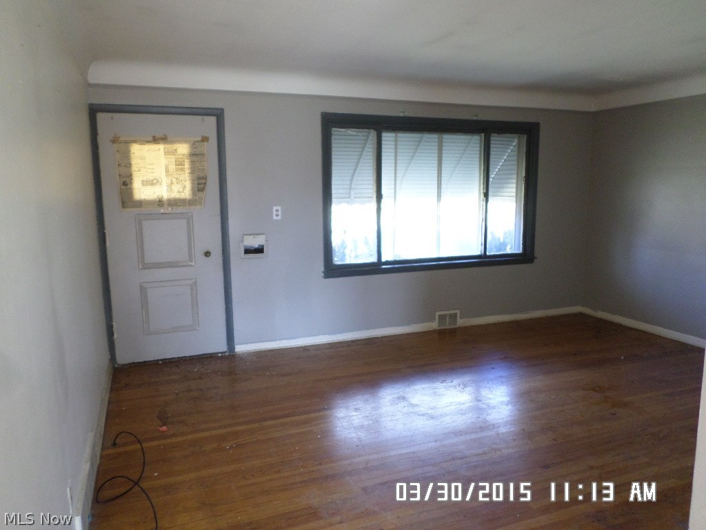 5941 Dunham Road Maple Heights, OH 44137 - Photo 5 of 5