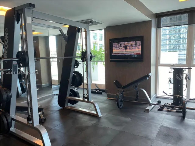 $3,500 | 950 Brickell Bay Drive, Unit 2601, Miami, FL 33131