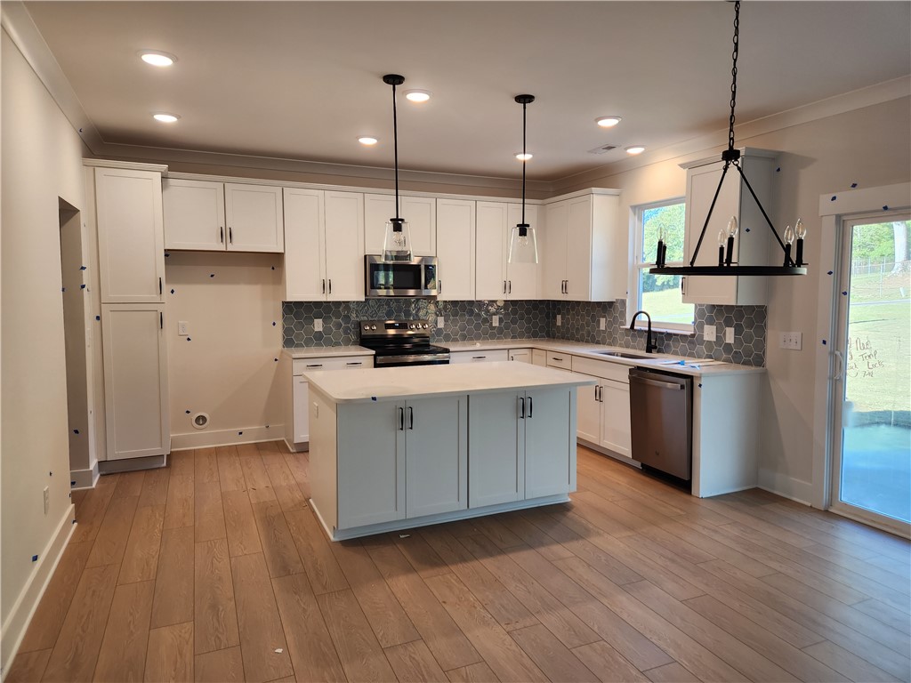307 Old Shirley Road Central, SC 29630 - Photo 4 of 17