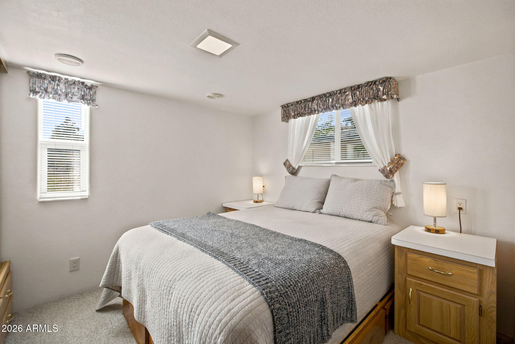 2714 Stagecoach Boulevard Overgaard, AZ 85933 - Photo 11 of 29 04Bedroom01