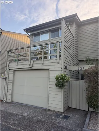 $342,000 | 327 Country Club Road, Eugene, OR 97401