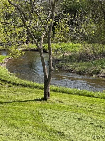 $100,000 | 61 West Main Street, Eaton, NY 13408