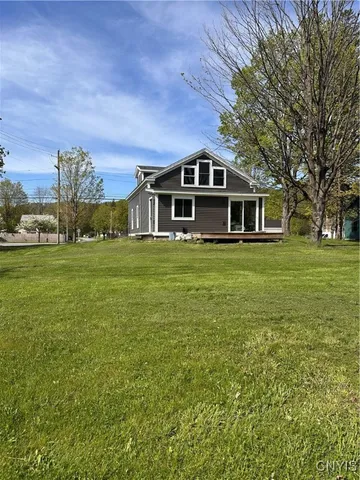 $100,000 | 61 West Main Street, Eaton, NY 13408