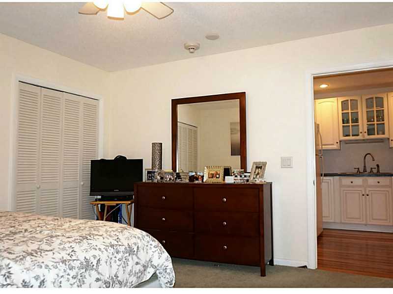 4430 Post Road, Unit 26B Warwick, RI 02818 - Photo 10 of 13 Bedroom.