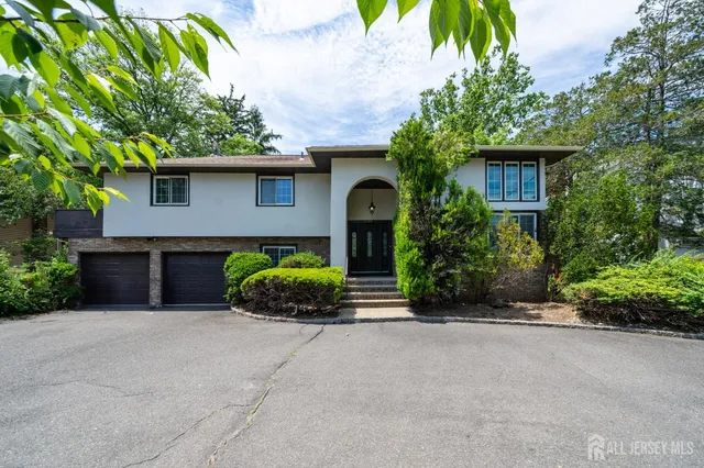 $5,300 | 828 Mountain Avenue, Springfield, NJ 07081