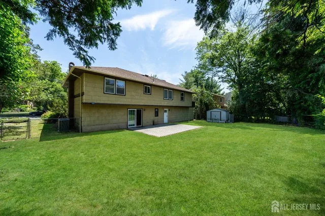 $5,300 | 828 Mountain Avenue, Springfield, NJ 07081