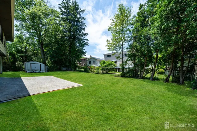 $5,300 | 828 Mountain Avenue, Springfield, NJ 07081