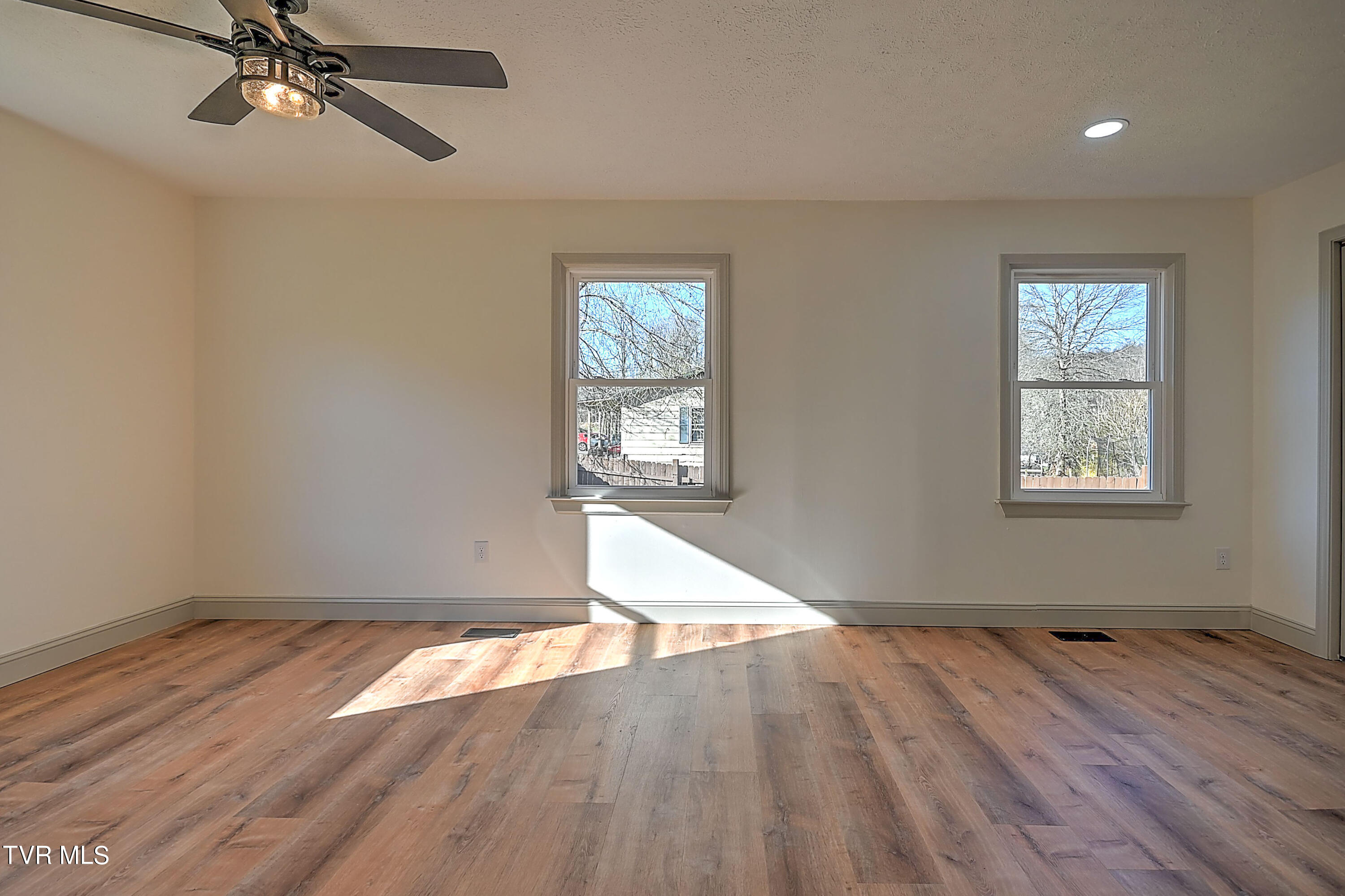 9057 Reedy Creek Road Bristol, VA 24202 - Photo 26 of 62 Reedy Creek KW-31