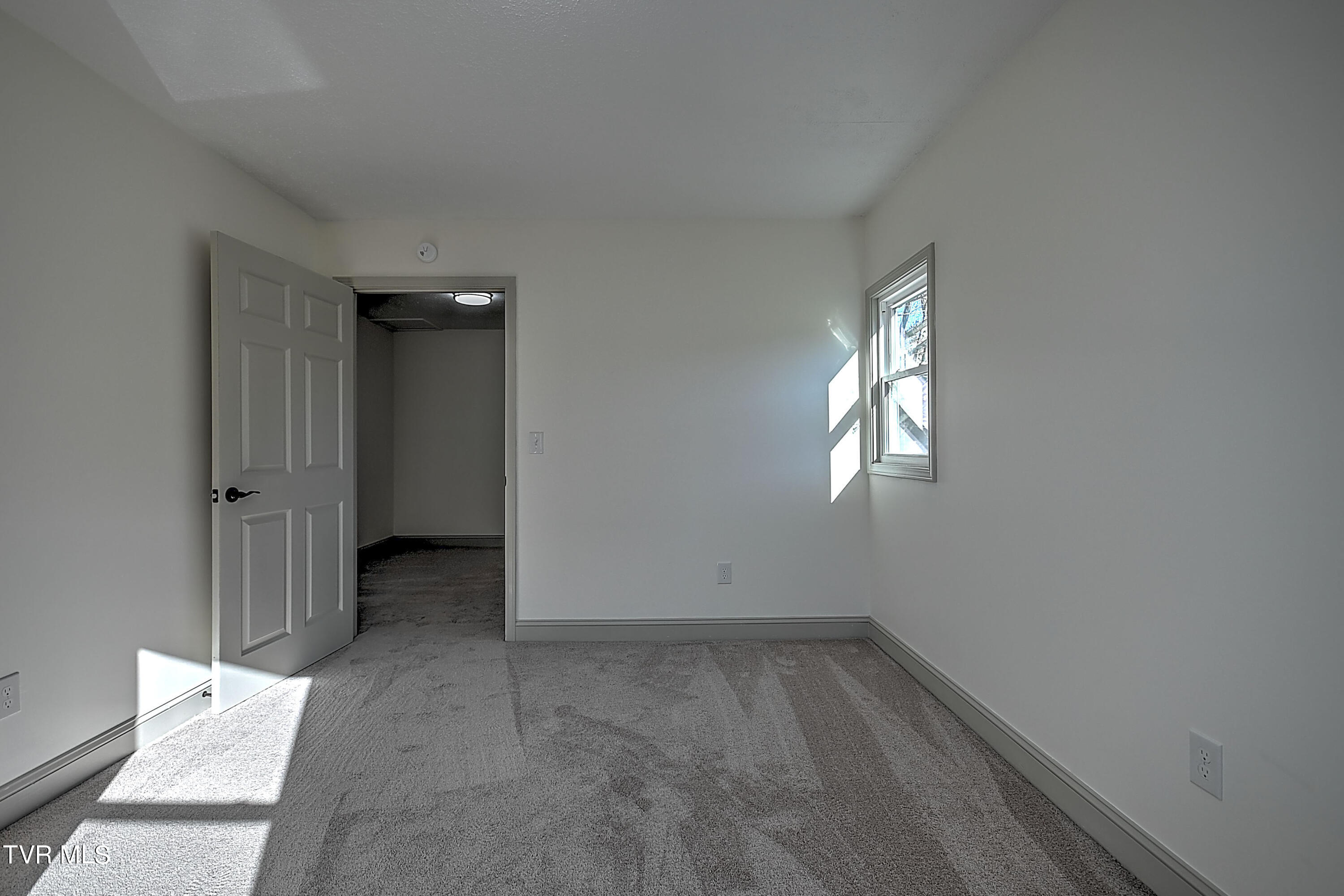 9057 Reedy Creek Road Bristol, VA 24202 - Photo 48 of 62 Reedy Creek KW-59